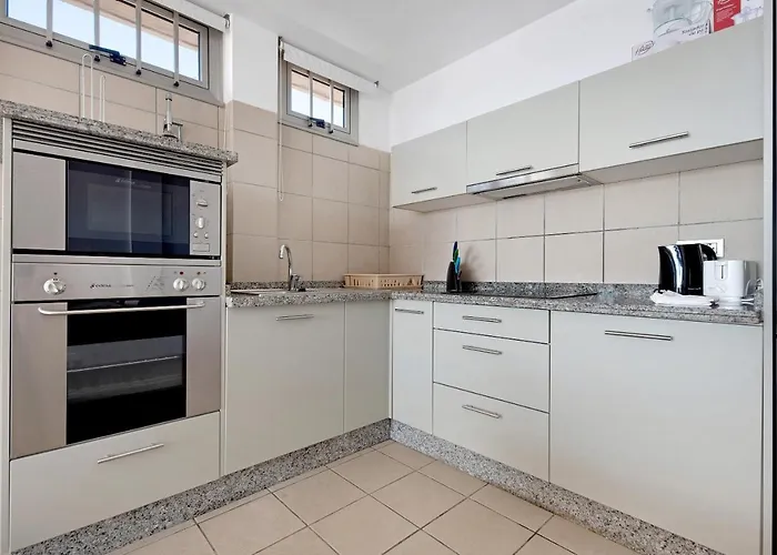 Casa Medano 17 * גרנדילה דה אבונה